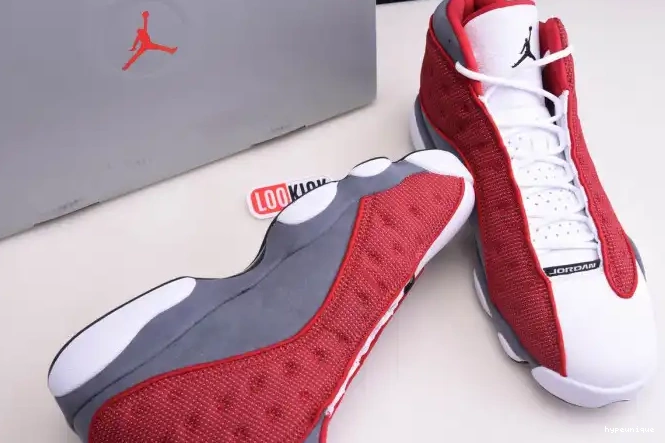 HYPE Retro Jordan 414571-600 Gym 13 Red Air Flint Grey 0430